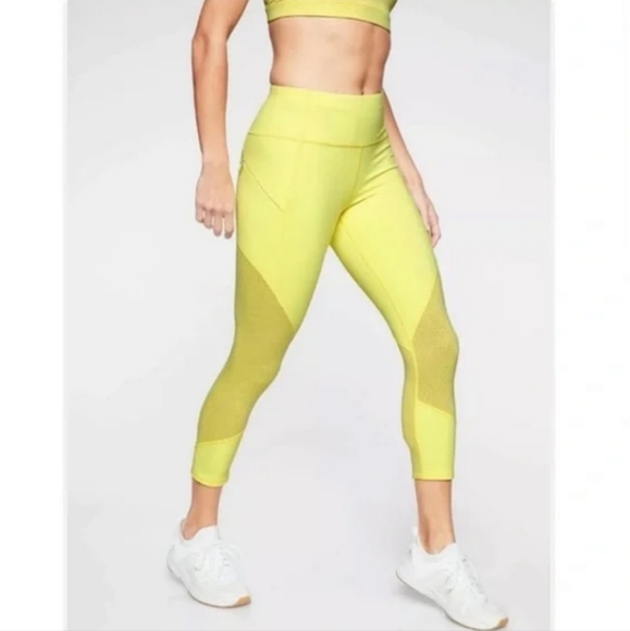 Athleta Mesh Contender Capri Leggings - Picture 2 of 9